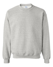 Load image into Gallery viewer, MAMMA APPLIQUE • Crewneck Fleece
